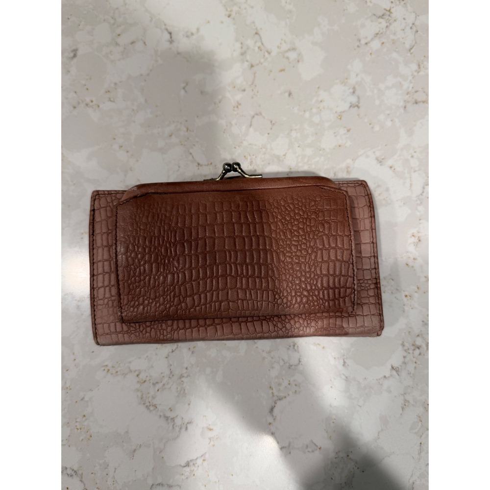 Vintage Avon Genuine Cowhide Leather Wallet Mauve Brown Kiss Lock Coin Pouch
